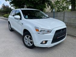 Biały Używany 2011 Mitsubishi ASX SUV | 31 999 zł (Dość drogi)
