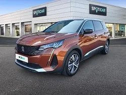 Brązowy Używany 2023 Peugeot 5008 Allure Minivan | 109 900 zł (Dość drogi)