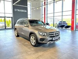 Szary Używany 2021 Mercedes GLB200 SUV | 137 900 zł