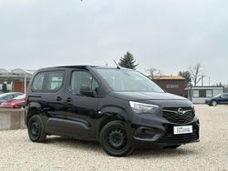 Czarny (metalik) Używany 2022 Opel Combo Life Sedan/Limuzyna | 59 900 zł