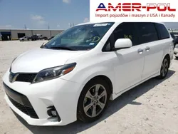 Biały Używany 2018 Toyota Sienna Minivan | 90 000 zł