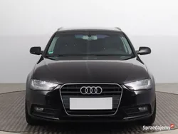 Czarny Używany 2014 Audi A4 Kombi | 44 999 zł (Dobra cena)
