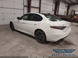 Biały Używany 2024 Alfa Romeo Giulia Sedan/Limuzyna | 90 900 zł
