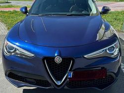 Niebieski Używany 2018 Alfa Romeo Stelvio SUV | 82 000 zł (Dobra cena)