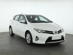 Biały Używany 2014 Toyota Auris Hatchback | 32 999 zł (Dobra cena)