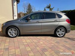 Złoty Używany 2016 BMW 225 Hatchback | 65 500 zł