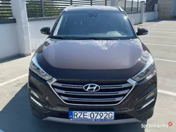 Brązowy Używany 2017 Hyundai Tucson SUV | 68 900 zł (Dobra cena)
