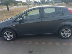 Szary Używany 2009 Fiat Grande Punto Hatchback | 7900 zł (Uczciwa cena)