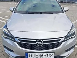 Srebrny Używany 2018 Opel Astra | 36 000 zł (Uczciwa cena)