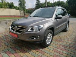 Szary (metalik) Używany 2011 VW Tiguan SUV | 35 900 zł (Super Cena)