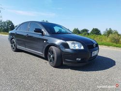 Czarny Używany 2005 Toyota Avensis Sedan/Limuzyna | 11 900 zł (Dość drogi)