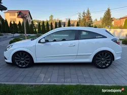 Biały Używany 2008 Opel Astra GTC Hatchback | 14 900 zł (Uczciwa cena)