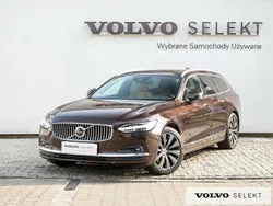 Brązowy Używany 2021 Volvo V90 Kombi | 169 900 zł