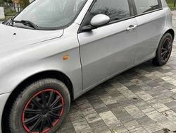 Używany 2004 Alfa Romeo 147 Hatchback | 3500 zł (Uczciwa cena)