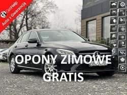 Czarny (metalik) Używany 2020 Mercedes C220 Sedan/Limuzyna | 105 900 zł (Uczciwa cena)