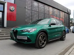 Lakier specjalny zielony montreal green Nowe 2025 Alfa Romeo Stelvio SUV | 257 900 zł