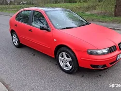 Czerwony Używany 2001 Seat Leon Hatchback | 7999 zł (Drogi)