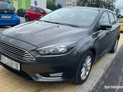 Szary Używany 2018 Ford Focus Kombi | 39 500 zł (Dobra cena)