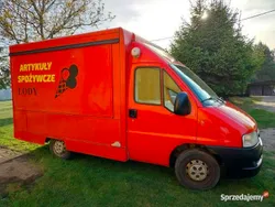 Czerwony Używany 2006 Fiat Ducato Van | 22 000 zł