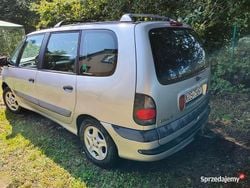 Srebrny Używany 1997 Renault Espace Minivan | 1400 zł (Uczciwa cena)