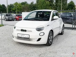 Biały Używany 2021 Fiat 500e Passion Hatchback | 64 700 zł