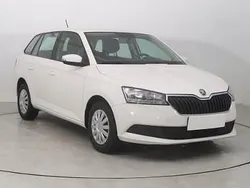 Biały Używany 2018 Skoda Fabia Kombi | 36 999 zł (Dość drogi)