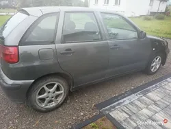 Grafitowy Używany 2001 Seat Ibiza Hatchback | 1600 zł