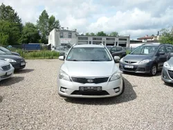 Srebrny Używany 2011 Kia Ceed 2 Kombi | 19 500 zł (Dobra cena)