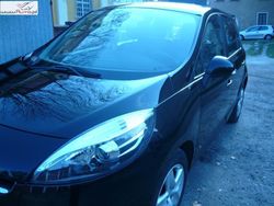 Czarny (metalik) Używany 2012 Renault Scénic III Minivan | 26 600 zł (Dość drogi)
