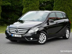 Czarny (metalik) Używany 2012 Mercedes B180 Minivan | 32 900 zł (Uczciwa cena)