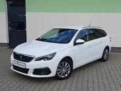 Biały Używany 2021 Peugeot 308 Allure Kombi | 36 500 zł (Dobra cena)