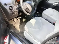 Grafitowy Używany 2005 Citroën C3 Hatchback | 6800 zł (Uczciwa cena)