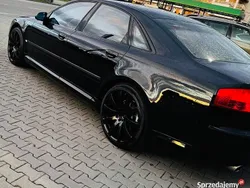 Czarny Używany 2004 Audi A8 Sedan/Limuzyna | 19 900 zł (Uczciwa cena)
