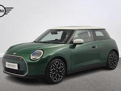 British racing green iv metalizowany Używany 2024 Mini Cooper SE Hatchback | 145 500 zł (Super Cena)
