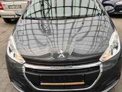 Szary Używany 2016 Peugeot 208 Hatchback | 28 700 zł (Dość drogi)