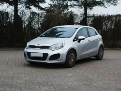 Srebrny (metalik) Używany 2011 Kia Rio 2 Hatchback | 21 900 zł (Uczciwa cena)