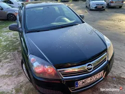 Czarny Używany 2010 Opel Astra Kombi | 9500 zł (Super Cena)
