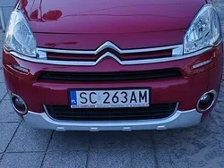 Czerwony Używany 2014 Citroën Berlingo Minivan | 34 900 zł