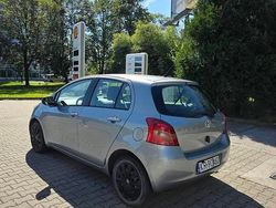 Srebrny Używany 2006 Toyota Yaris Hatchback | 7999 zł (Uczciwa cena)