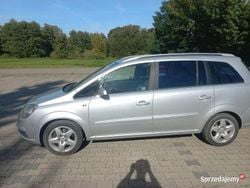 Srebrny Używany 2006 Opel Zafira Minivan | 9000 zł (Dość drogi)