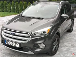 Szary Używany 2017 Ford Kuga SUV | 62 000 zł (Uczciwa cena)