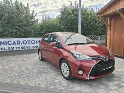 Czerwony Używany 2019 Toyota Yaris Sedan/Limuzyna | 46 900 zł (Dobra cena)