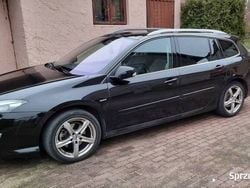 Czarny Używany 2011 Renault Laguna III Bose Edition Kombi | 36 500 zł