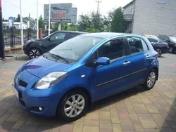 Niebieski Używany 2010 Toyota Yaris Hatchback | 20 400 zł (Dość drogi)