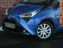 Niebieski ciemny (metalik, perła) Używany 2020 Toyota Aygo Hatchback | 42 990 zł (Super Cena)