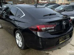 Czarny Używany 2017 Opel Insignia Hatchback | 50 900 zł (Dość drogi)