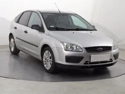 Srebrny Używany 2006 Ford Focus Hatchback | 10 999 zł (Uczciwa cena)