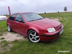 Bordowy Używany 1999 VW Bora Sedan/Limuzyna | 5900 zł (Uczciwa cena)
