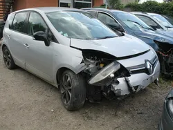 Srebrny Używany 2015 Renault Scénic III Minivan | 17 900 zł