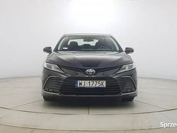 Czarny Używany 2021 Toyota Camry Comfort Sedan/Limuzyna | 104 850 zł (Uczciwa cena)